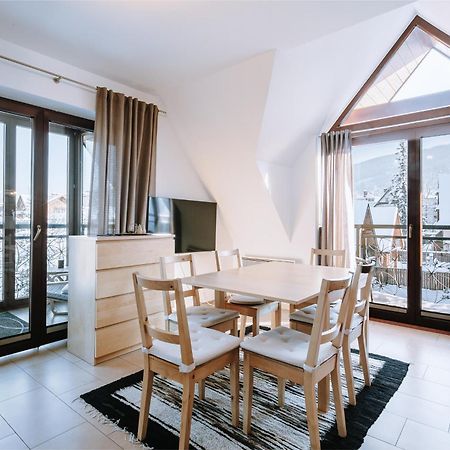 Szafir Apartamenty Mozaika Centrum Piec Kominkowy 자코파네 외부 사진